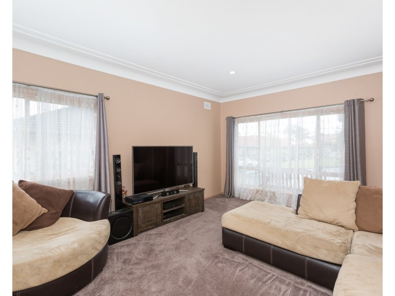 5 Tolol Avenue, Miranda NSW 2228
