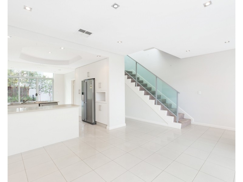 1/14-20 Madeira Street, Sylvania NSW 2224