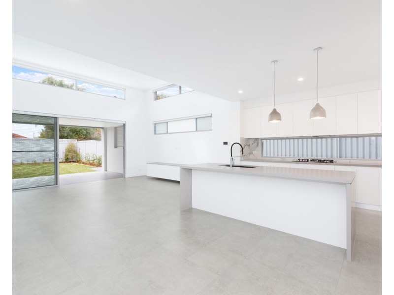 42B Crammond Boulevard, Caringbah NSW 2229