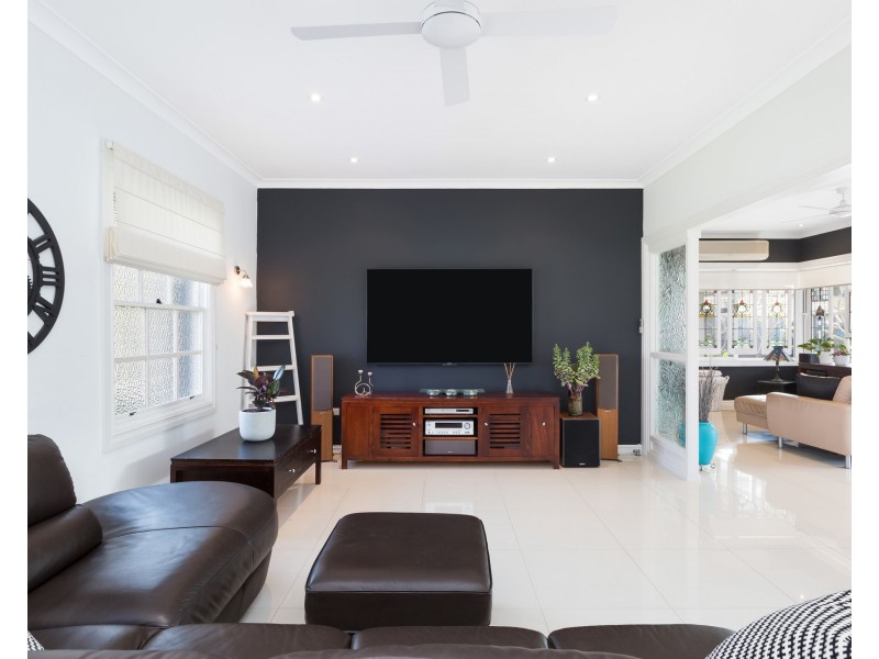 1 Goobarah Road, Burraneer NSW 2230