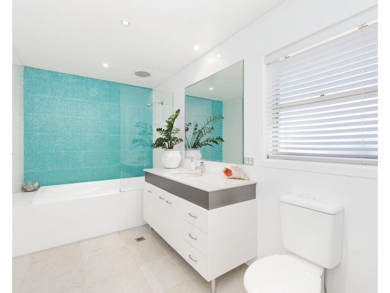 401 Willarong Road, Caringbah South NSW 2229