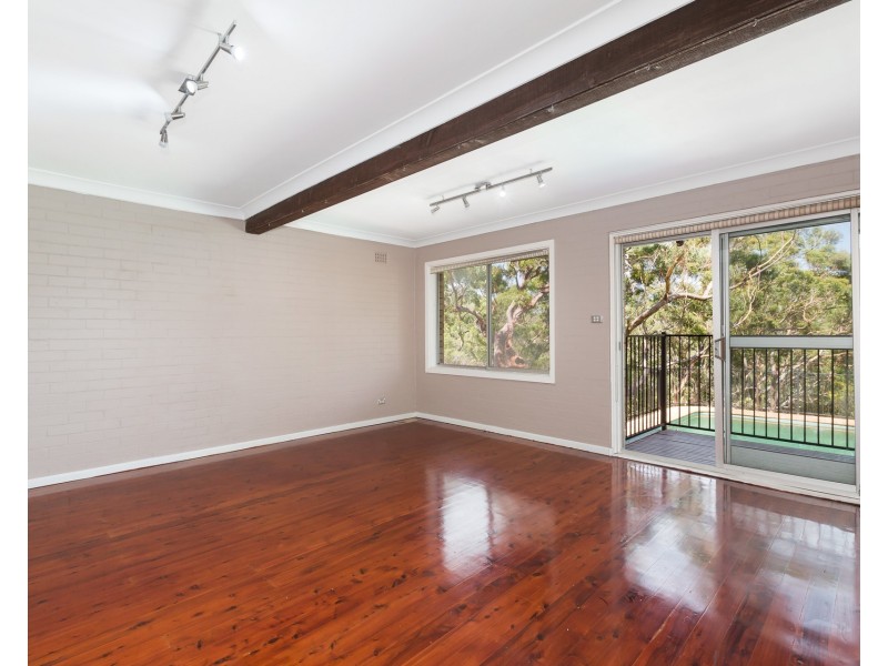 58 Serpentine Road, Kirrawee NSW 2232