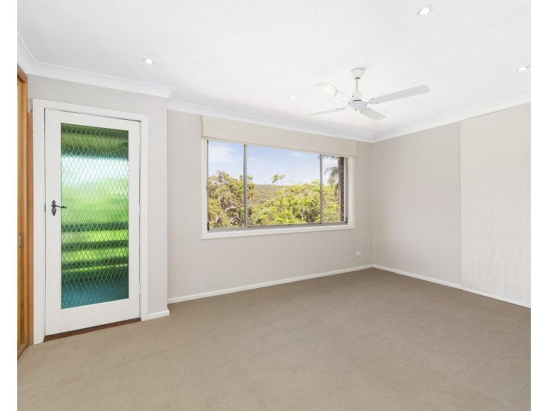 58 Serpentine Road, Kirrawee NSW 2232