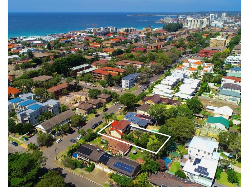 5 Wyanbah Road, Cronulla NSW 2230