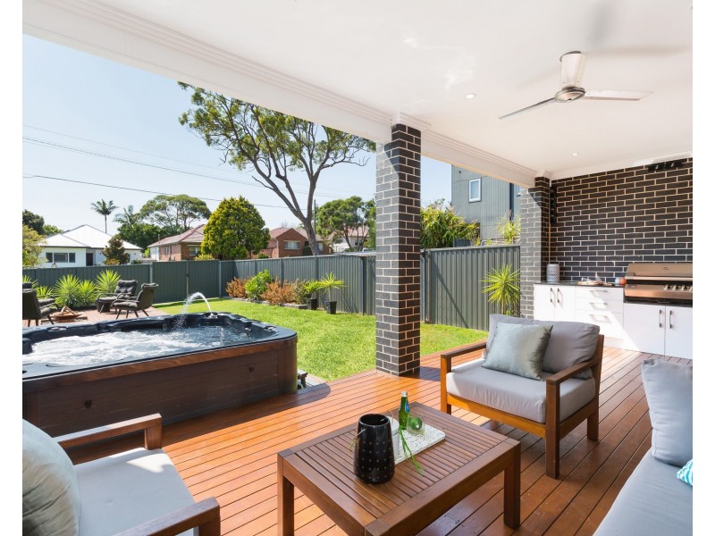 160 Cawarra Road, Caringbah NSW 2229