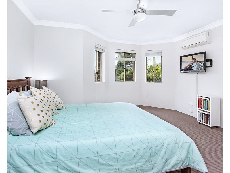 1/81 Yathong Road, Caringbah NSW 2229