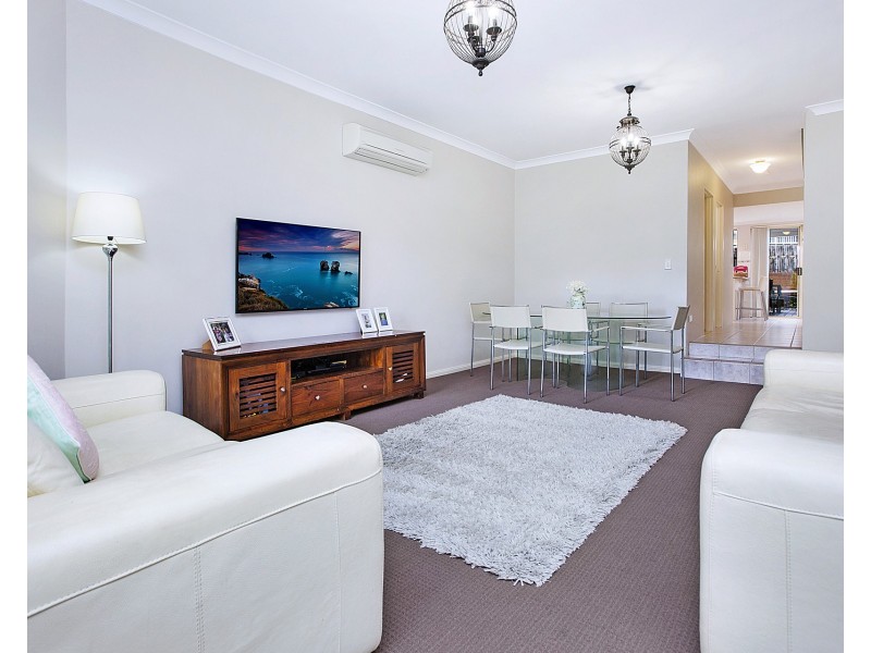 1/81 Yathong Road, Caringbah NSW 2229