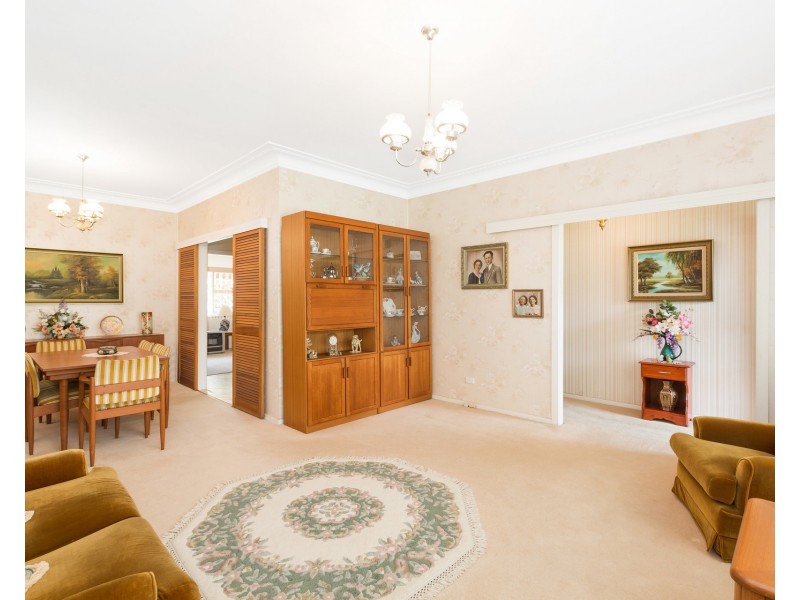 7 Minnamurra Avenue, Miranda NSW 2228