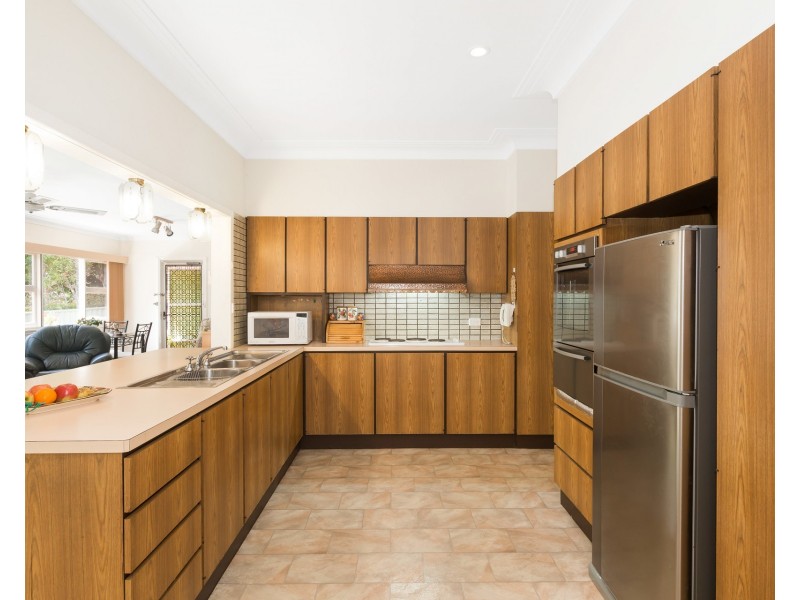 7 Minnamurra Avenue, Miranda NSW 2228