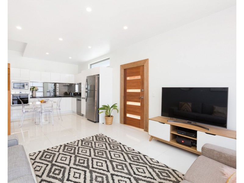 17A Terrace Avenue, Sylvania NSW 2224