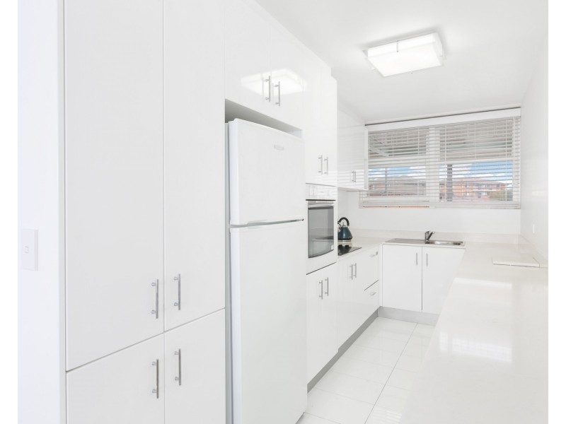 202/4-6 Boorima Place, Cronulla NSW 2230