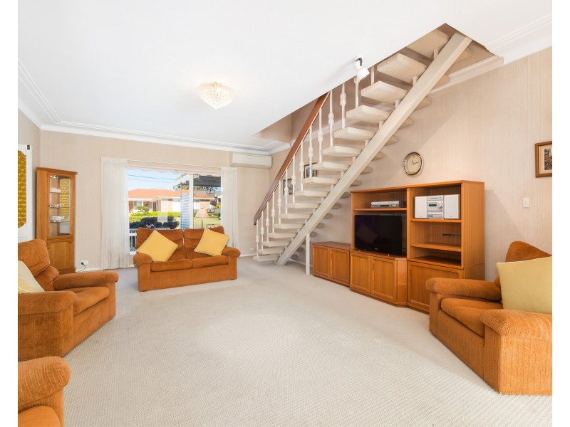 3 Jinatong Street, Miranda NSW 2228