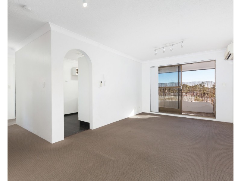 8/392-396 Port Hacking Road, Caringbah NSW 2229