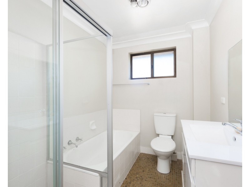 8/392-396 Port Hacking Road, Caringbah NSW 2229