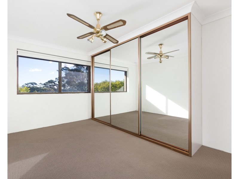 8/392-396 Port Hacking Road, Caringbah NSW 2229