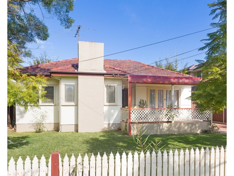 298 President Avenue, Gymea NSW 2227