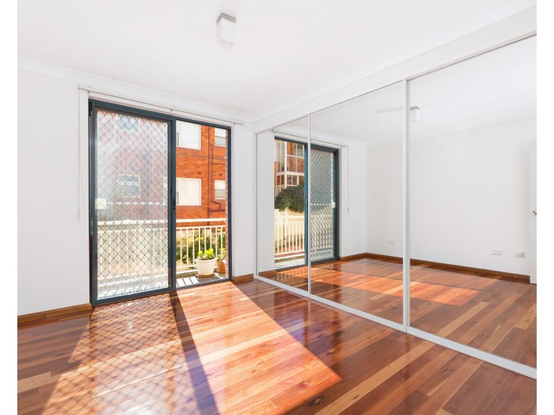 4/50-52 Seaview Street, Cronulla NSW 2230