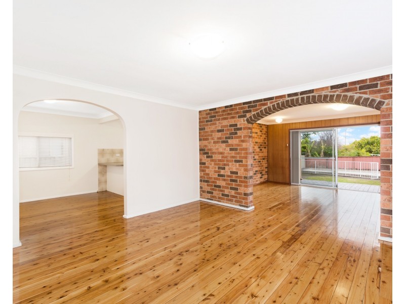 12 Albert Avenue, Sylvania NSW 2224