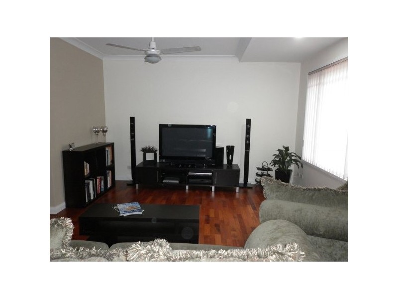 33-37 Gannons Road, Caringbah NSW 2229