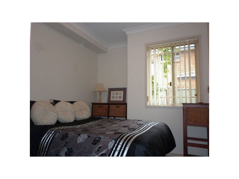 33-37 Gannons Road, Caringbah NSW 2229