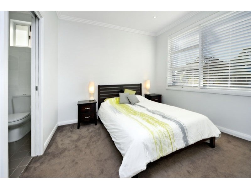 40 Raleigh Avenue, Caringbah NSW 2229