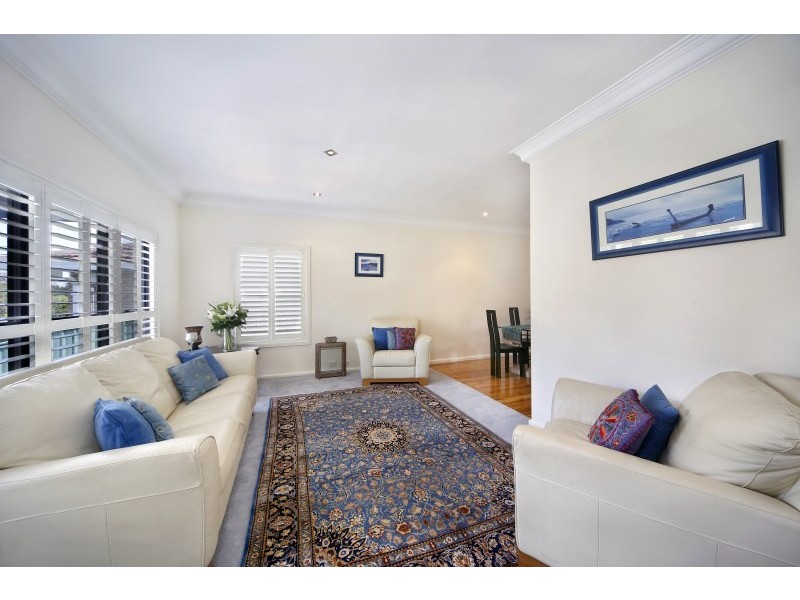 31 Mundakal Avenue, Kirrawee NSW 2232