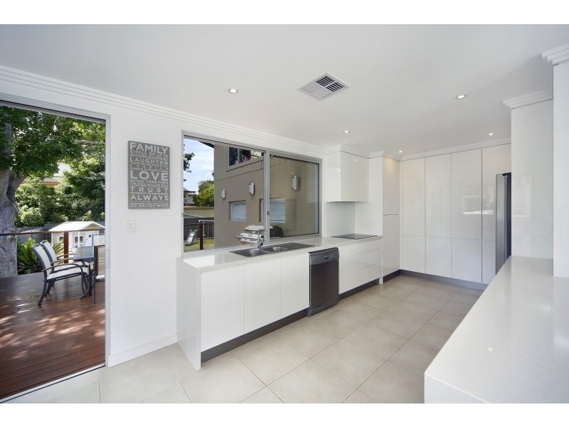 5 Maroopna Road, Yowie Bay NSW 2228