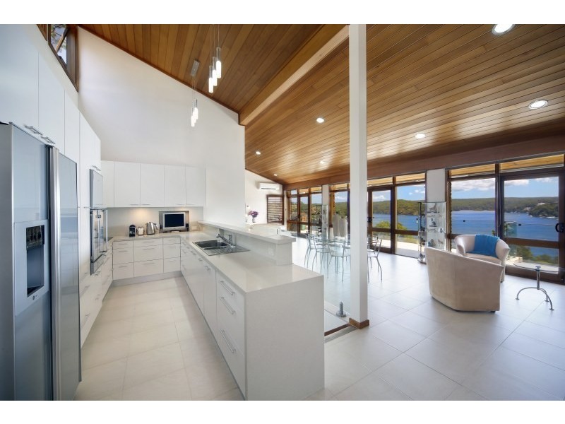 22 Maroopna Road, Yowie Bay NSW 2228