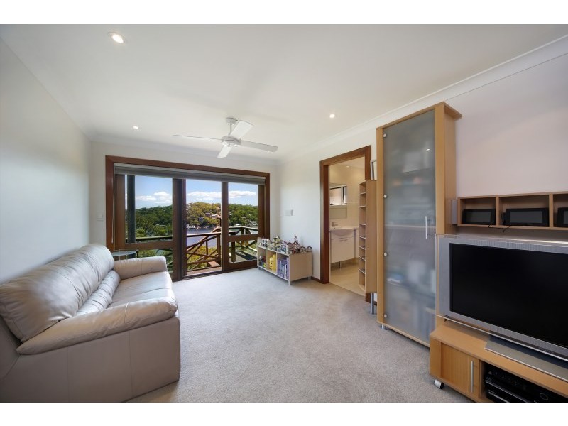 22 Maroopna Road, Yowie Bay NSW 2228