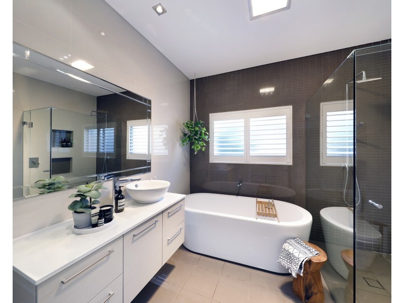 216 Kiora Road, Yowie Bay NSW 2228