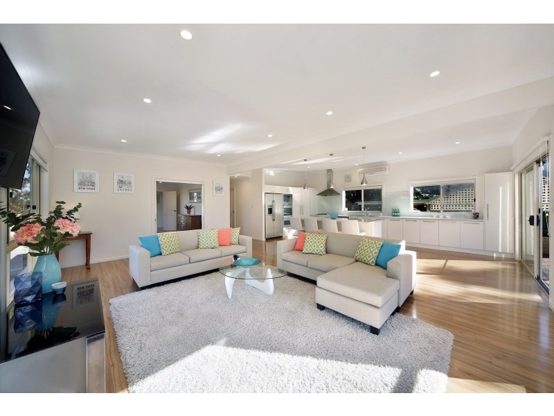 17 Coora Road, Yowie Bay NSW 2228