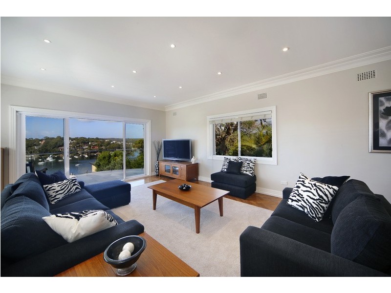 16A Beauford Avenue, Caringbah South NSW 2229