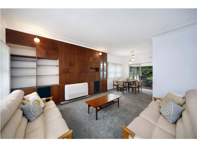 10 Fletcher Avenue, Miranda NSW 2228