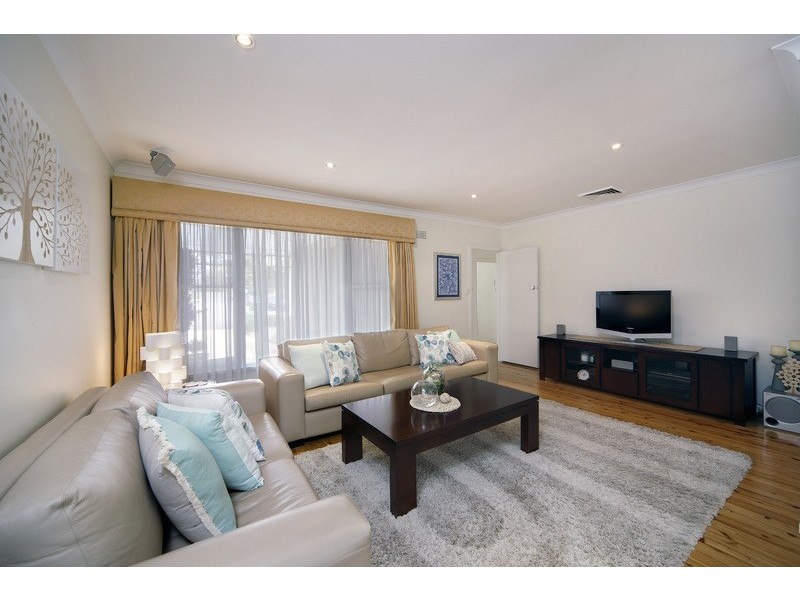 3 Douglas Place, Miranda NSW 2228