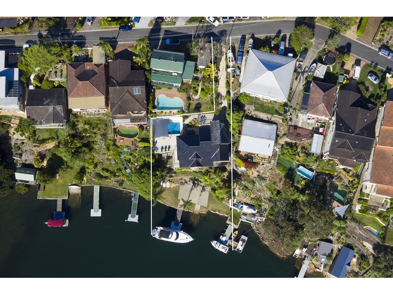 11 Grays Point Road, Grays Point NSW 2232