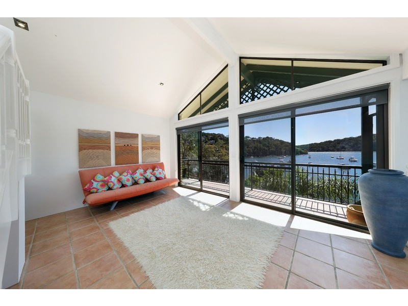 11 Grays Point Road, Grays Point NSW 2232