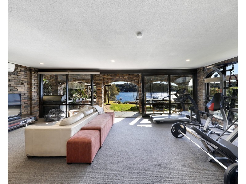 7 Yellambie Street, Yowie Bay NSW 2228