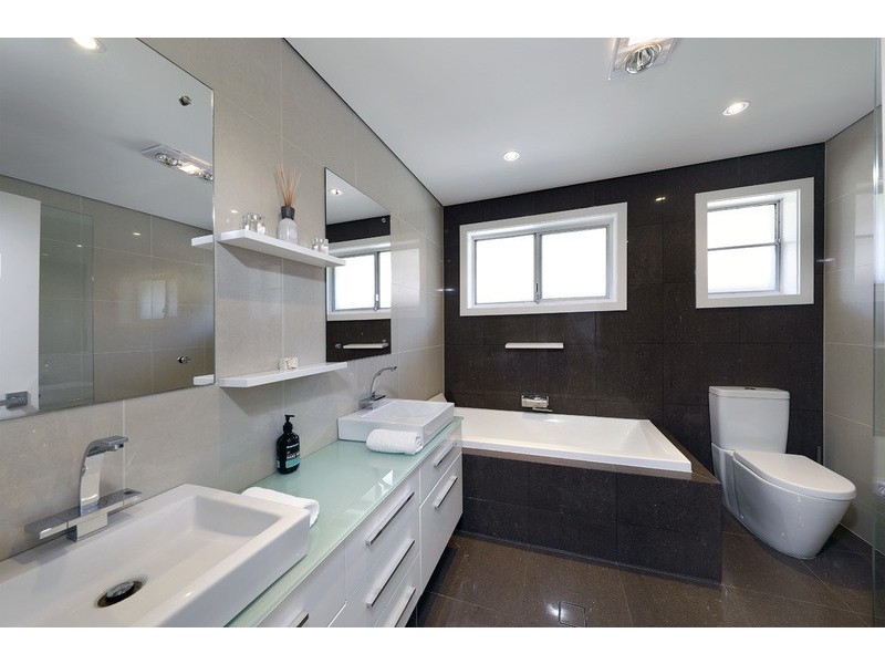 7 Kelly Street, Sylvania NSW 2224