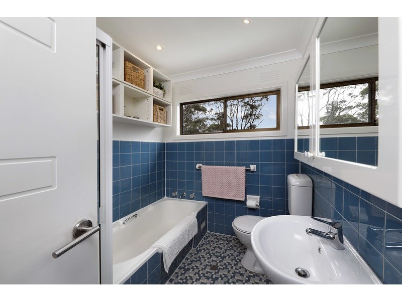 44 Dumbarton Place, Engadine NSW 2233