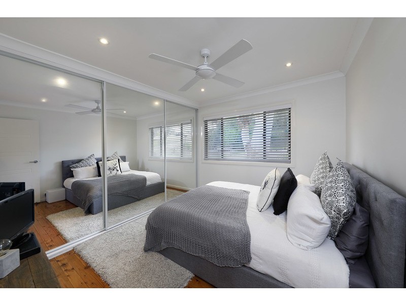 44 Dumbarton Place, Engadine NSW 2233