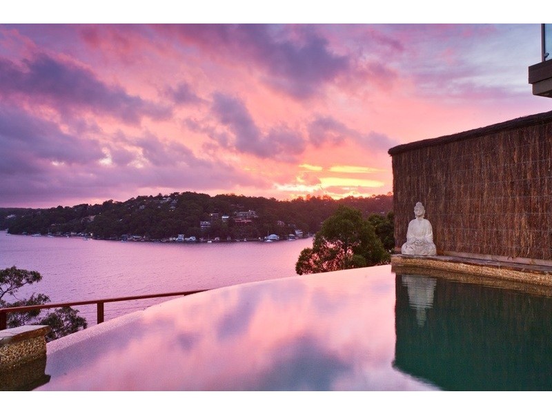 14 Maroopna Road, Yowie Bay NSW 2228