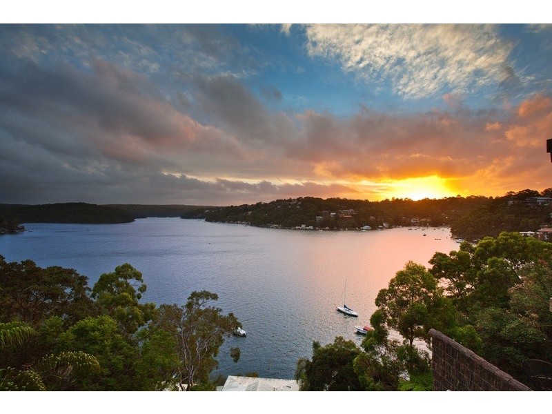 14 Maroopna Road, Yowie Bay NSW 2228