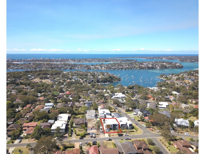 1/22 Percival Road, Caringbah South NSW 2229