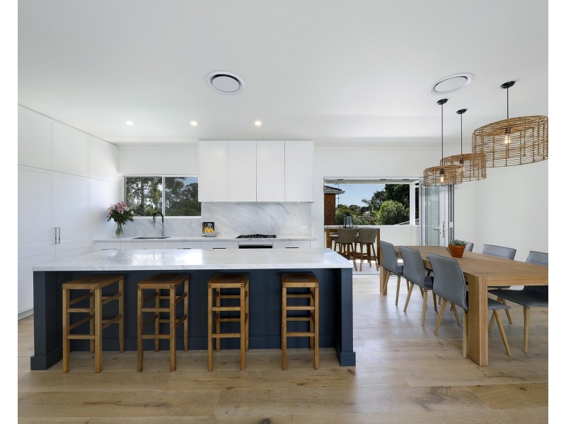 21 Yarraga Place, Yowie Bay NSW 2228