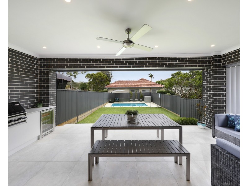 9a Irrubel Road, Caringbah NSW 2229