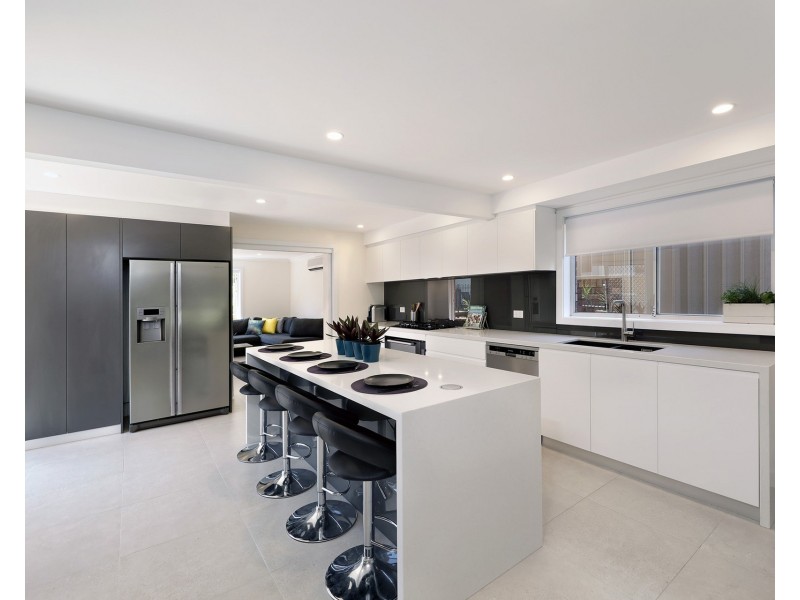 3 Van Buren Circuit, Bonnet Bay NSW 2226