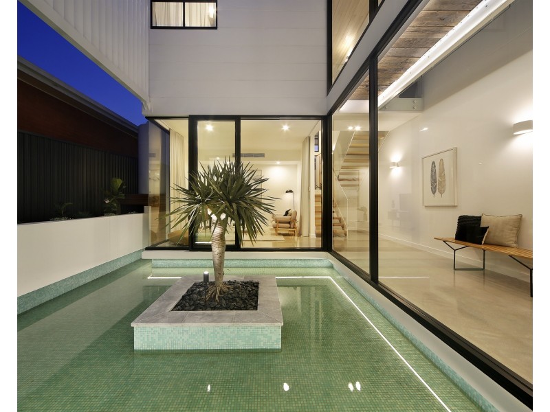 15a Raglan Road, Miranda NSW 2228