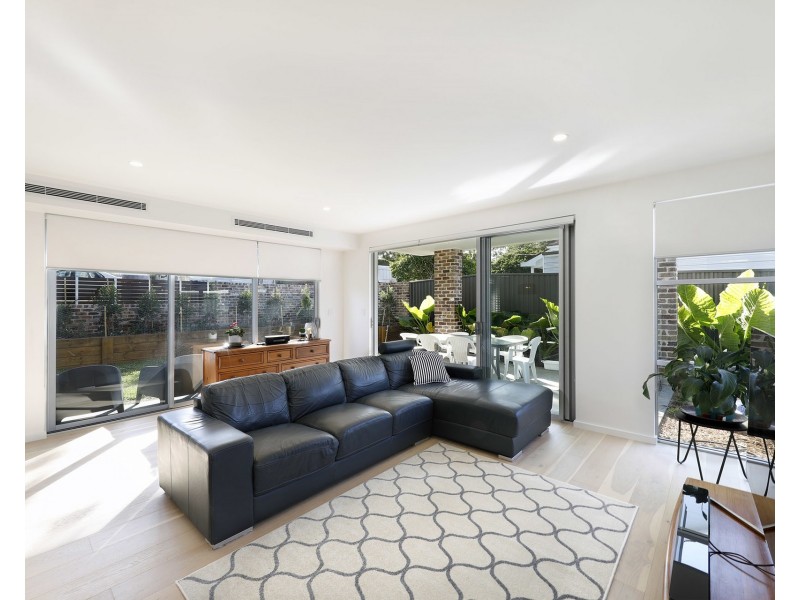 01/30-32 Parthenia Street, Caringbah South NSW 2229