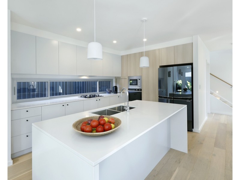 01/30-32 Parthenia Street, Caringbah South NSW 2229