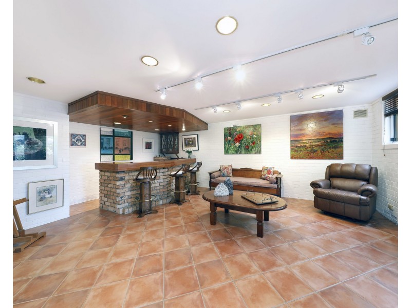 6 Huskission Street, Gymea Bay NSW 2227